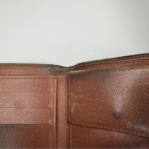 Louis Vuitton Vintage Slim Marco Bi-Fold Wallet | Brown Monogram | Mens | Used | - Picture 9 of 16